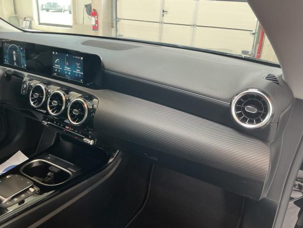 MERCEDES-BENZ CLA 180 Shooting Brake  