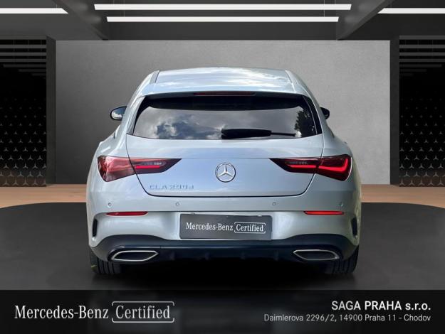 MERCEDES-BENZ CLA-Třída CLA 200 d Shooting Brake AMG Night (4/17)
