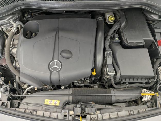 MERCEDES-BENZ Classe B B 200 d Starlight Edition  