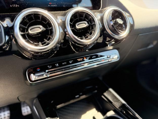 MERCEDES-BENZ Classe B 180 d AMG Line Edition  