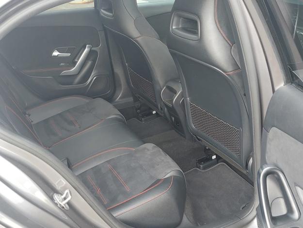 MERCEDES-BENZ Classe A 180 d AMG Line  