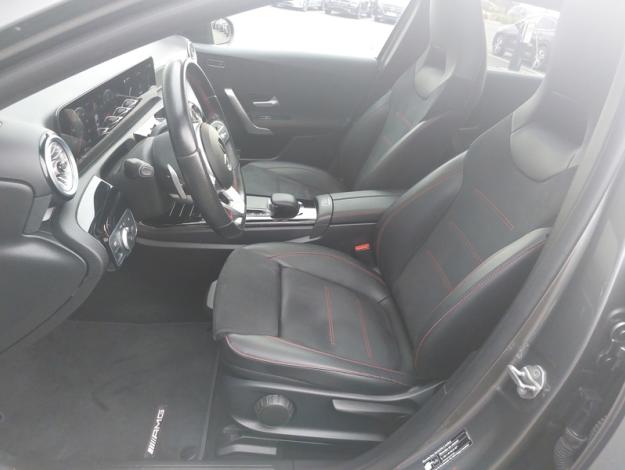 MERCEDES-BENZ Classe A 180 d AMG Line  