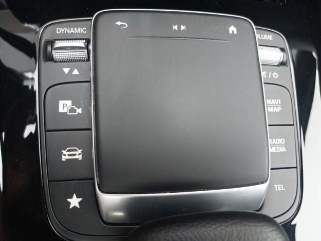 MERCEDES-BENZ Classe A 180 d AMG Line  