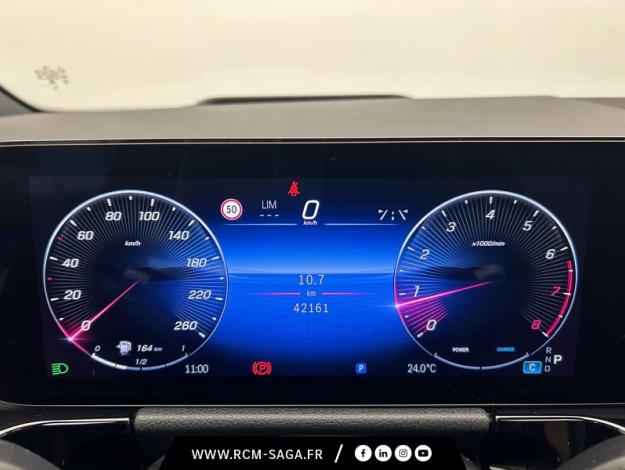 MERCEDES-BENZ GLA 200 AMG Line  