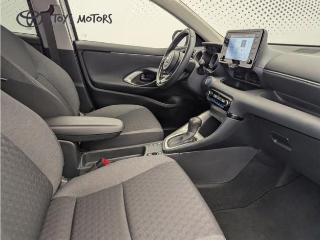 TOYOTA Yaris Hybride 116h Design   PACK CONFORT 
