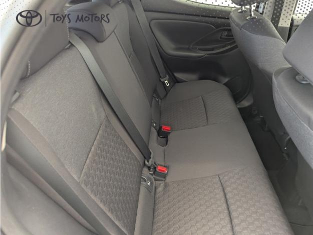 TOYOTA Yaris Hybride 116h Design   PACK CONFORT 