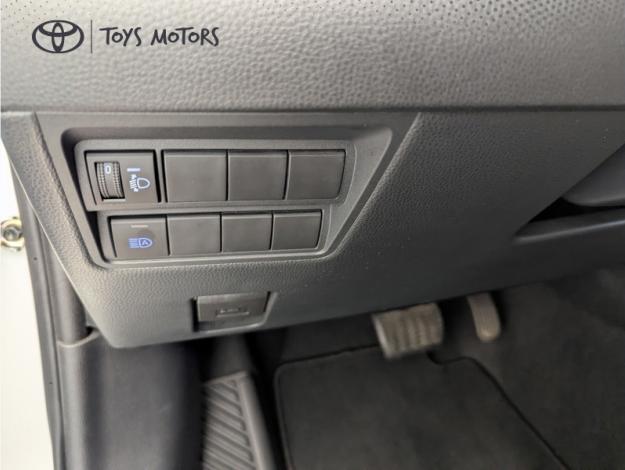 TOYOTA Yaris Hybride 116h Design   PACK CONFORT 