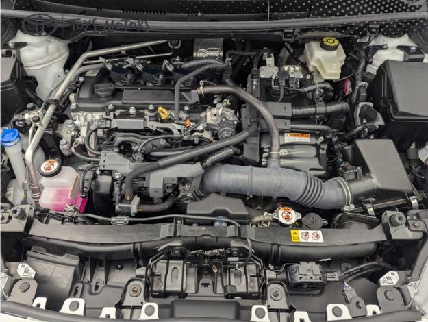 TOYOTA Yaris Hybride 116h Design   PACK CONFORT 