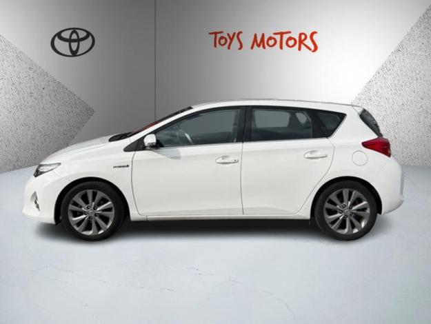 TOYOTA Auris 1.8 Hybride 136h Dynamic  