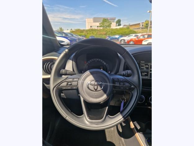 TOYOTA Aygo X 1.0 VVT-i 72 Design   