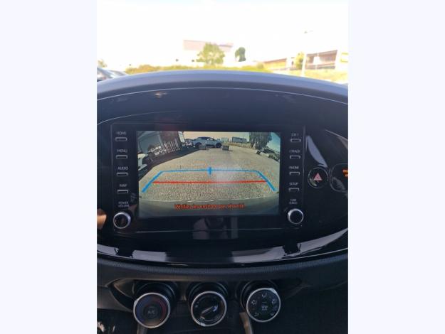 TOYOTA Aygo X 1.0 VVT-i 72 Design   