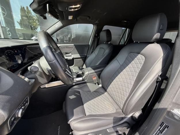 MERCEDES-BENZ GLB 200 d Progressive Line Launch Edition  