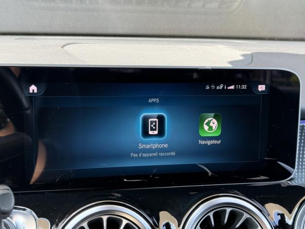 MERCEDES-BENZ GLB 200 d Progressive Line Launch Edition  