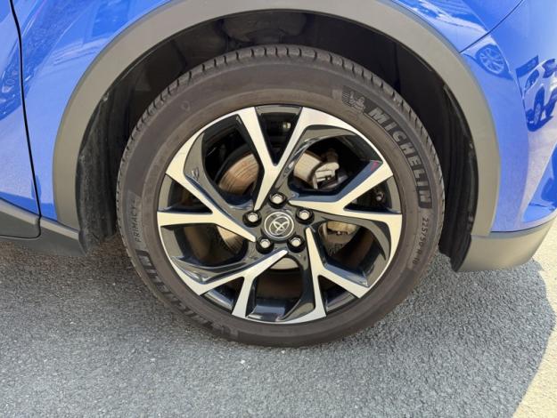 TOYOTA C-HR 1.8 HYBRIDE 122 EDITION  