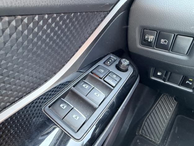 TOYOTA C-HR 1.8 HYBRIDE 122 EDITION  