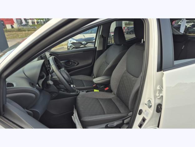TOYOTA Yaris Hybride 116h Design  