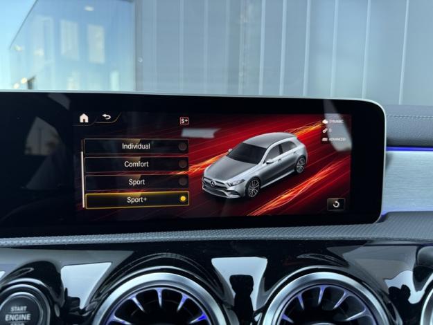 MERCEDES-BENZ Classe A AMG A 35 4MATIC Compacte  