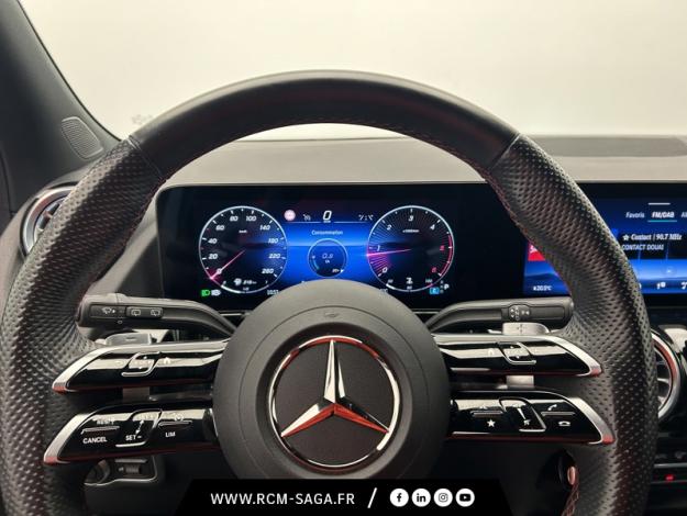MERCEDES-BENZ GLA 200 d AMG Line  
