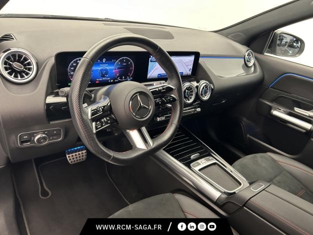 MERCEDES-BENZ GLA 200 d AMG Line  