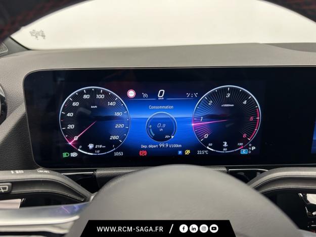 MERCEDES-BENZ GLA 200 d AMG Line  