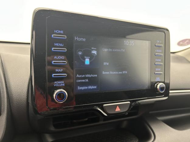 TOYOTA Yaris 116h Dynamic  