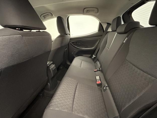 TOYOTA Yaris 116h Dynamic  