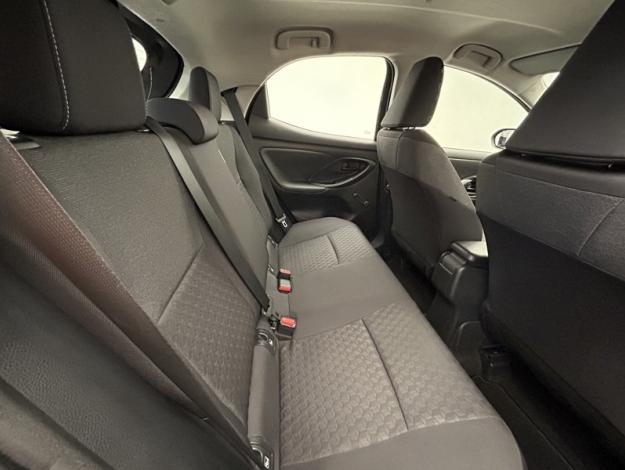 TOYOTA Yaris 116h Dynamic  