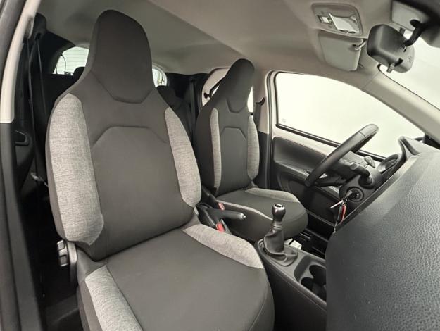 TOYOTA Aygo X 1.0 VVT-i 72 Dynamic  