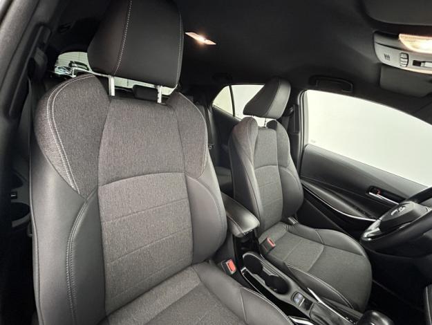 TOYOTA Corolla Hybride 122h Design  
