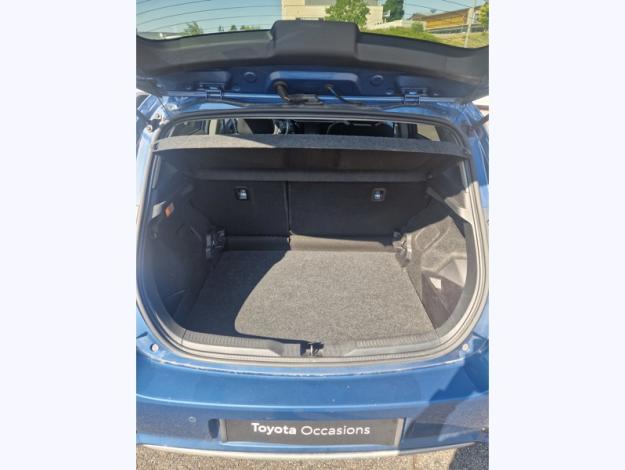 TOYOTA Auris 1.8 HYBRID 136 LOUNGE  