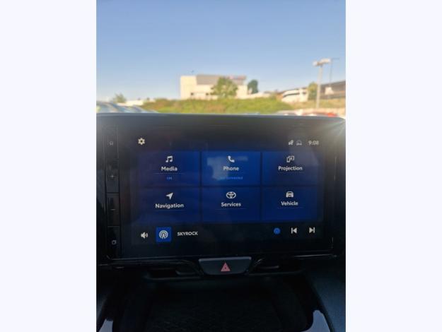 TOYOTA Yaris Cross Hybrid 2WD Design   