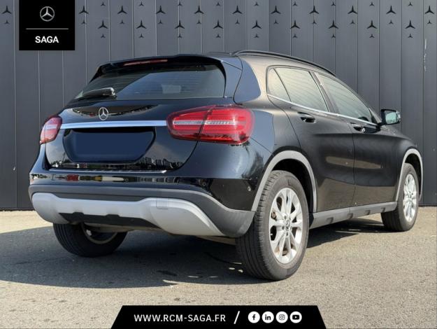 MERCEDES-BENZ GLA 180 Inspiration  