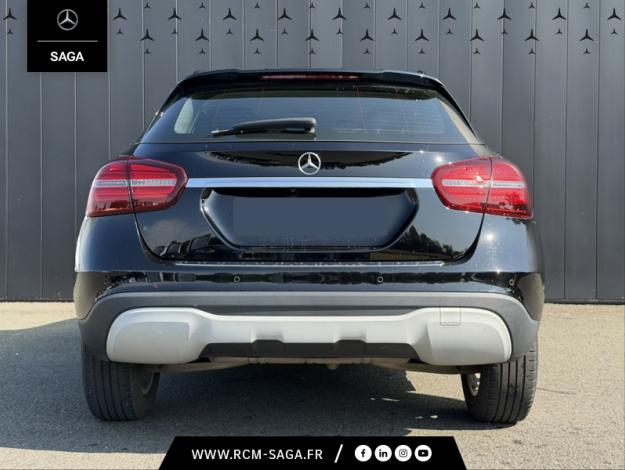 MERCEDES-BENZ GLA 180 Inspiration  