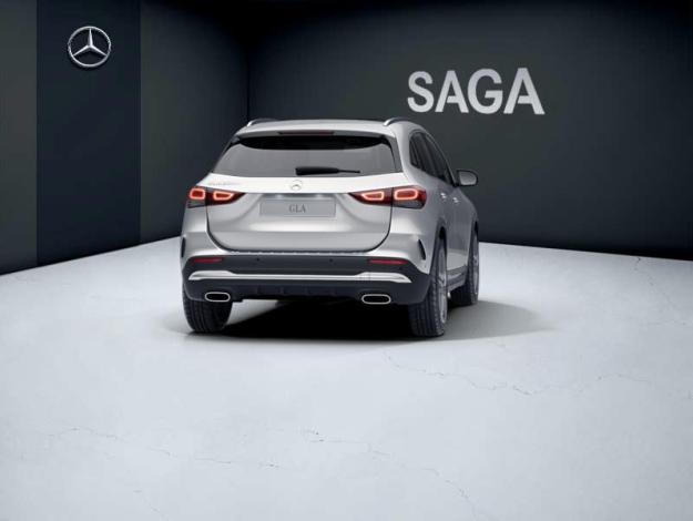 MERCEDES-BENZ GLA 200 d AMG Line  Classe GLA/ H247 GLA 200 d AMG Line