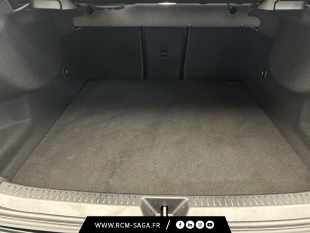 MERCEDES-BENZ Classe A 180 Berline AMG Line  