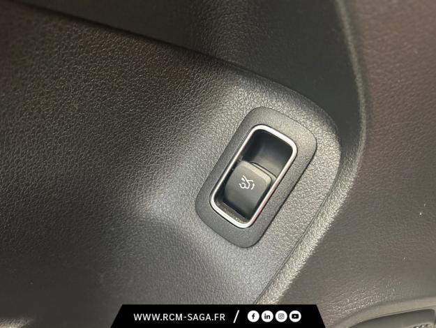 MERCEDES-BENZ Classe A 180 Berline AMG Line  