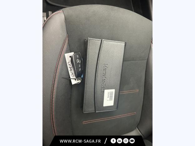 MERCEDES-BENZ Classe A 180 Berline AMG Line  