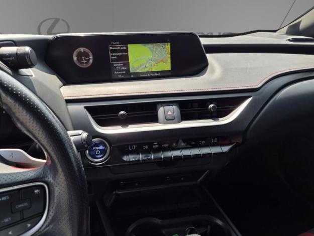 LEXUS UX 2.0 250H F SPORT 4WD   