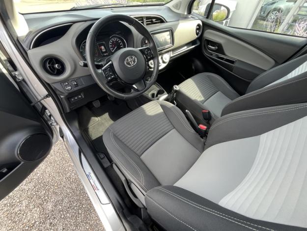 TOYOTA Yaris France Connect   1.0 VVT-i 69 ch 