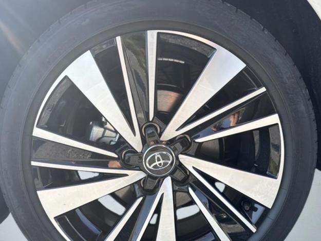 TOYOTA Corolla Touring Sports Hybride 1.8L 140h Design  COROLLA TS 2.0L HYBRIDE DESIGN CONFORT 