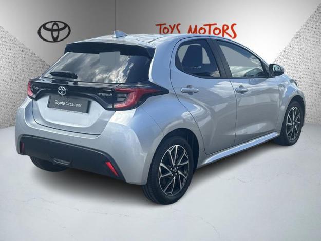 TOYOTA Yaris 116h Design  