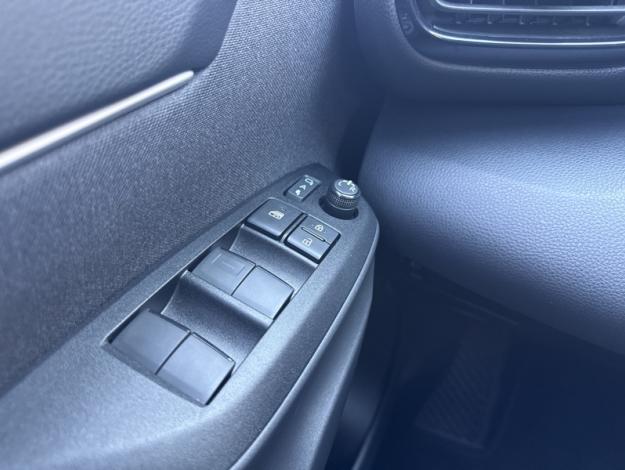 TOYOTA Yaris Cross 116h Design Cargo  