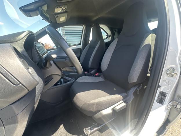 TOYOTA Aygo X 1.0 VVT-i 72 Dynamic S-CVT  