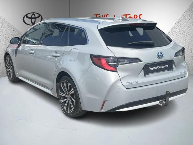 TOYOTA Corolla Touring Sports 122h Design  