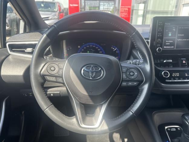 TOYOTA Corolla Touring Sports 122h Design  