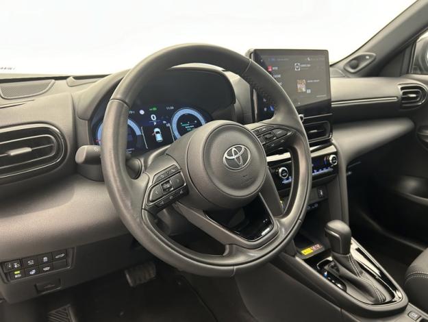 TOYOTA Yaris Cross 130H PREMIERE  