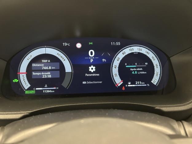 TOYOTA Yaris Cross 130H PREMIERE  