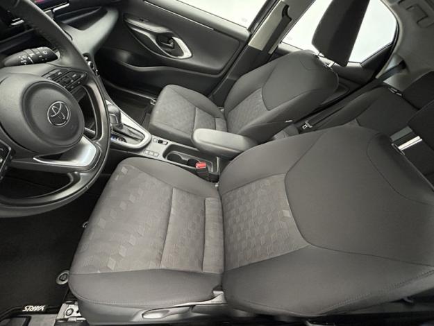 TOYOTA Yaris 116h Dynamic  