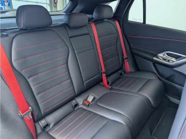 MERCEDES-BENZ GLC SUV GLC 400 4MATIC avec technologie EQ Business Line Executive  GLC 400 4M avec technologie EQ Business Line Executive