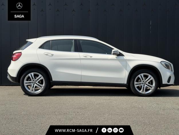 MERCEDES-BENZ GLA 200 Sensation  GLA 200 Sensation